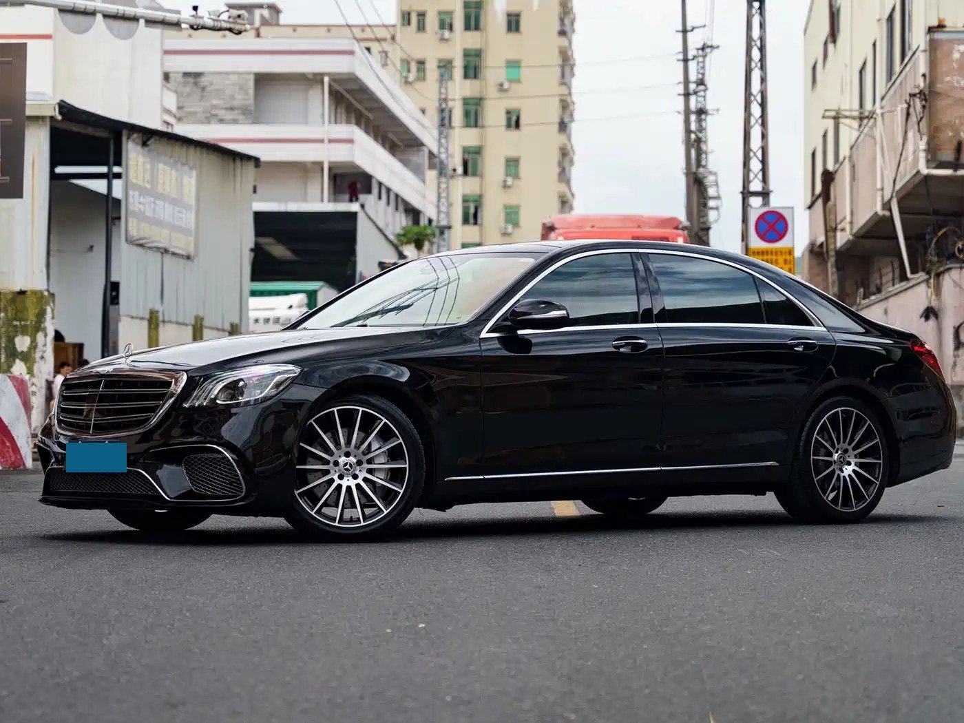 2014款Mercedes-Benz梅赛德斯-奔驰S级 S-Class S 400 L Premium