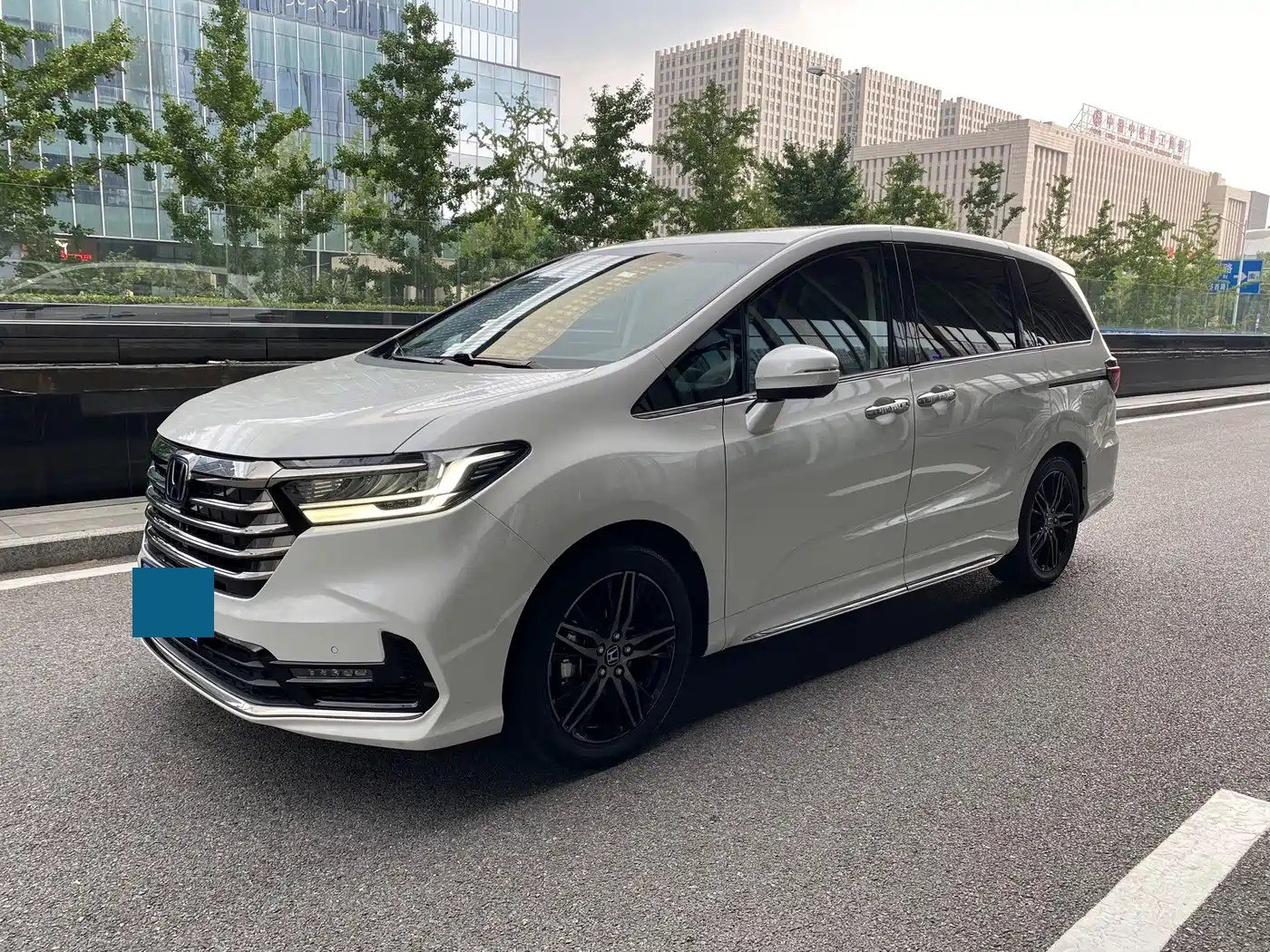 2022 Honda 本田 2022款 奥德赛2.0L e:HEV夏普至尊版